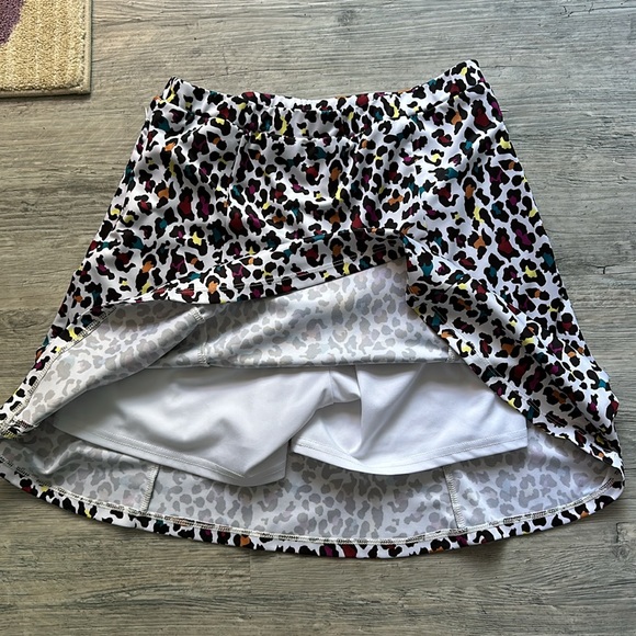 Cute leopard print skort - Picture 2 of 3